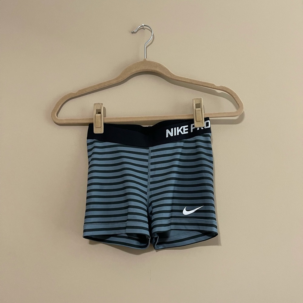 Nike Pro Dri-Fit Striped Athletic Shorts SZ S